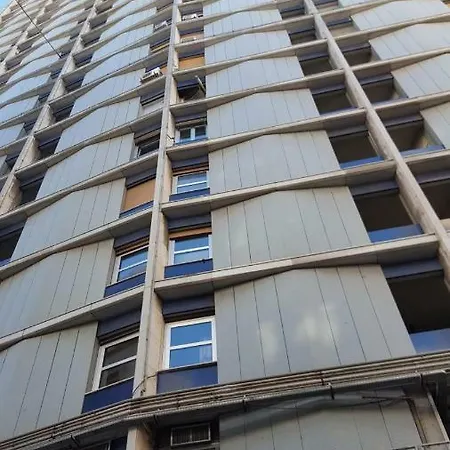 Il Grattacielo Couette-café 3*